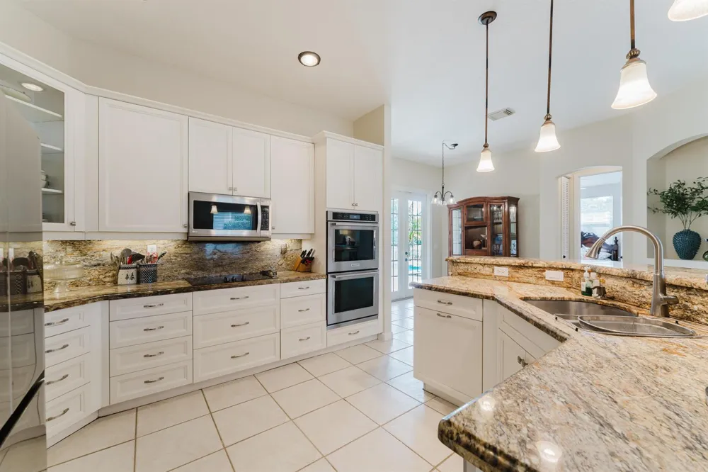 5649 NW 106TH WAY Coral Springs, FL 33076