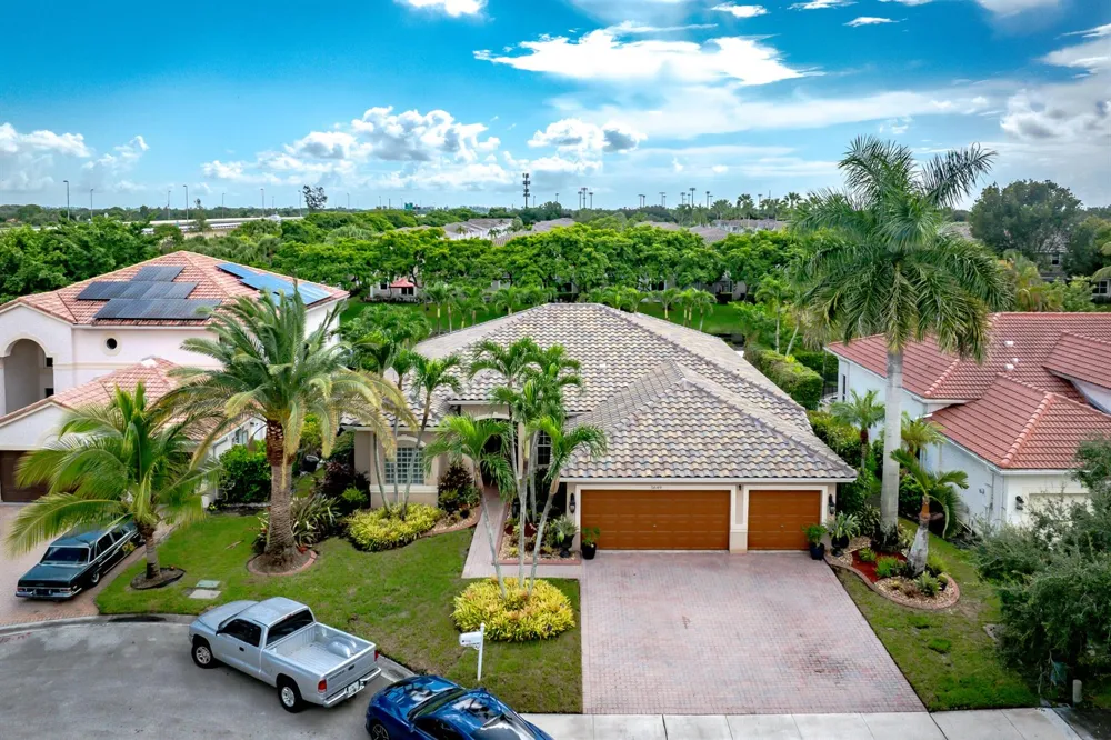 5649 NW 106TH WAY Coral Springs, FL 33076