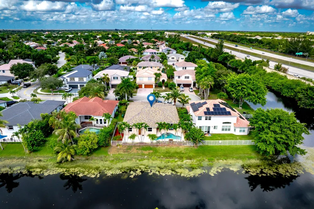 5649 NW 106TH WAY Coral Springs, FL 33076