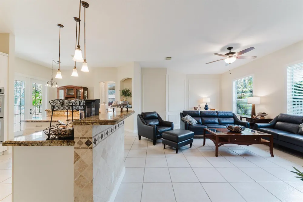 5649 NW 106TH WAY Coral Springs, FL 33076