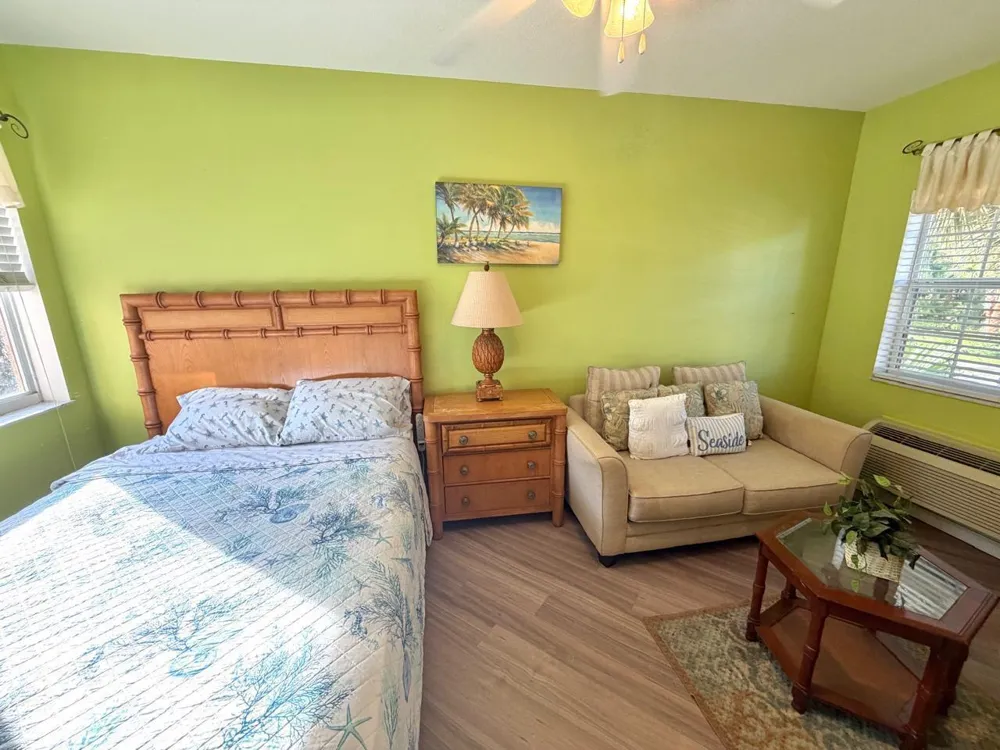 8247 Mulligan Circle #side B Port St. Lucie, FL 34986
