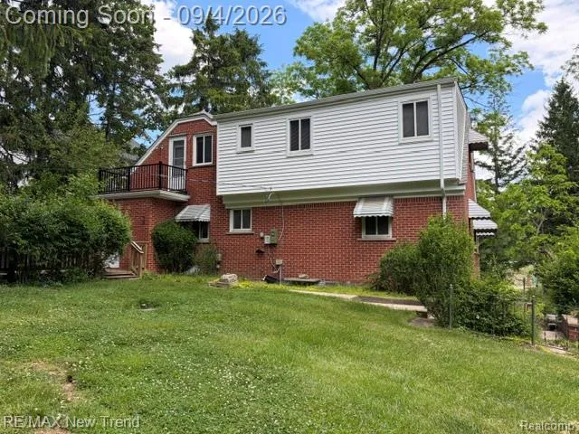 8715 Wayne Road Westland City, MI 48185