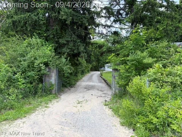8715 Wayne Road Westland City, MI 48185