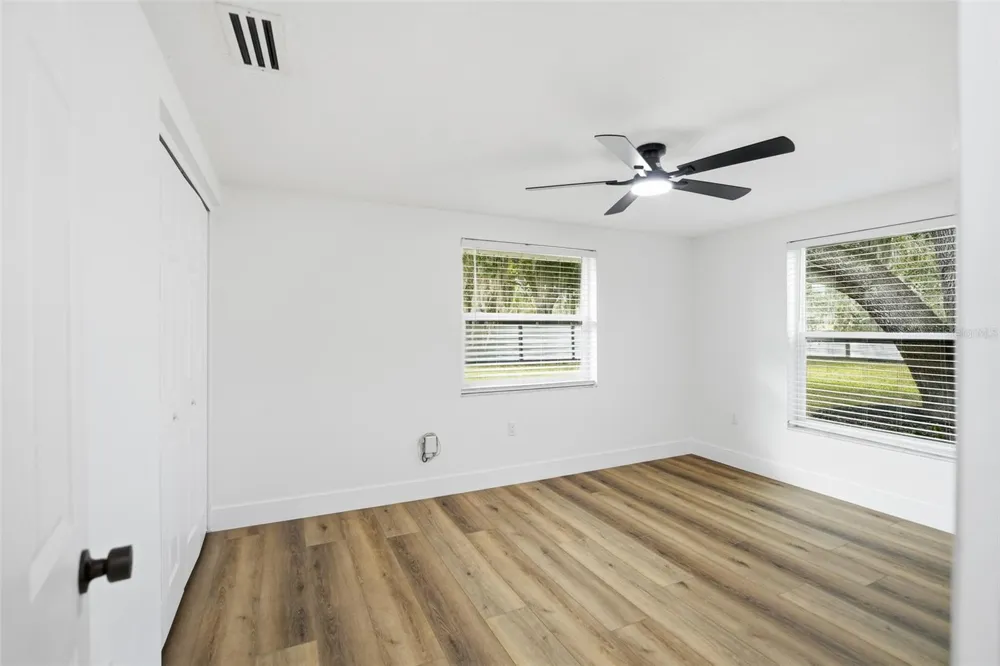2338 MEADOWBROOK DRIVE Lutz, FL 33558