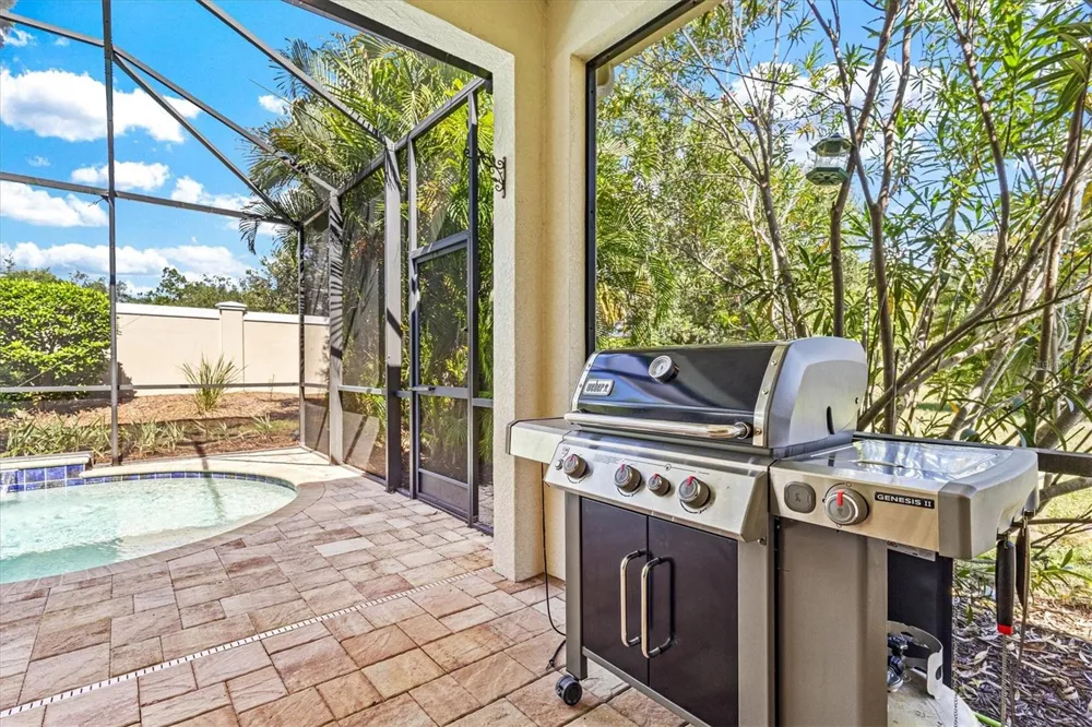 7118 WESTHILL COURT Bradenton, FL 34202