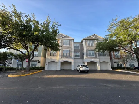 12831 MADISON POINTE CIRCLE #104