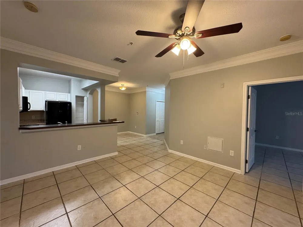 12831 MADISON POINTE CIRCLE #104 Orlando, FL 32821