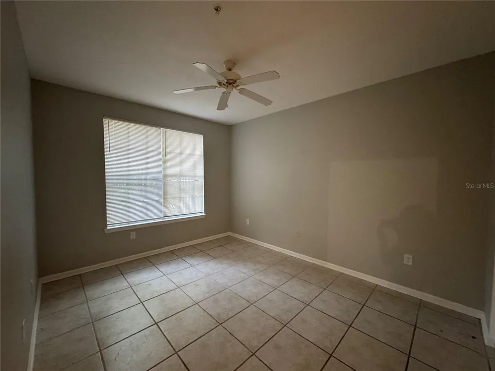 12831 MADISON POINTE CIRCLE #104 Orlando, FL 32821