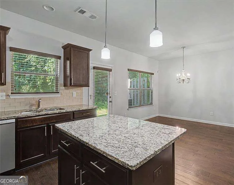 1305 Bridge Peak LN Norcross, GA 30093