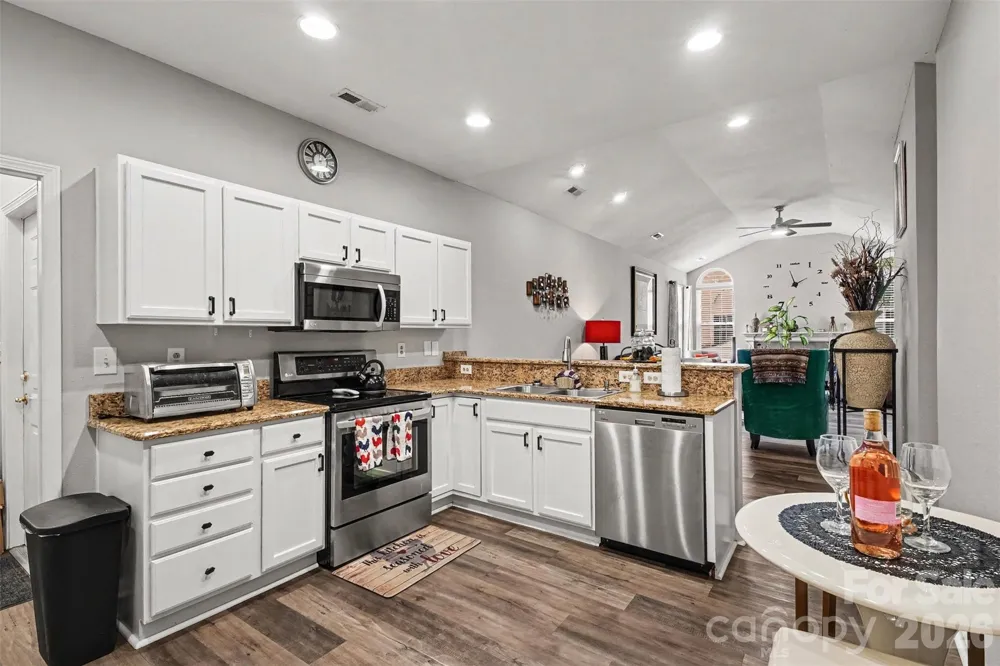 8057 Sultana Circle Charlotte, NC 28227