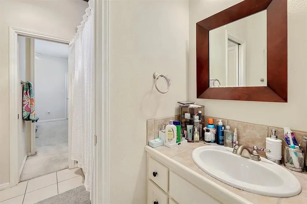 101 Cheerful Court Lakeway, TX 78734