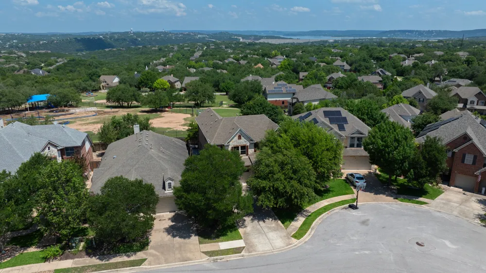 2301 Golden Gate Park Austin, TX 78732