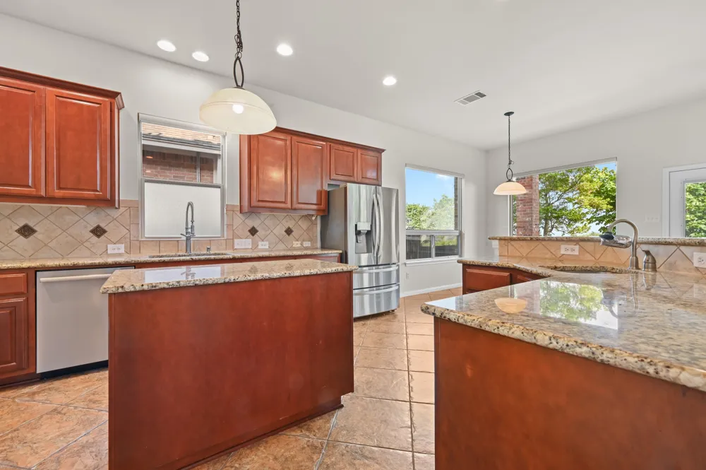2301 Golden Gate Park Austin, TX 78732
