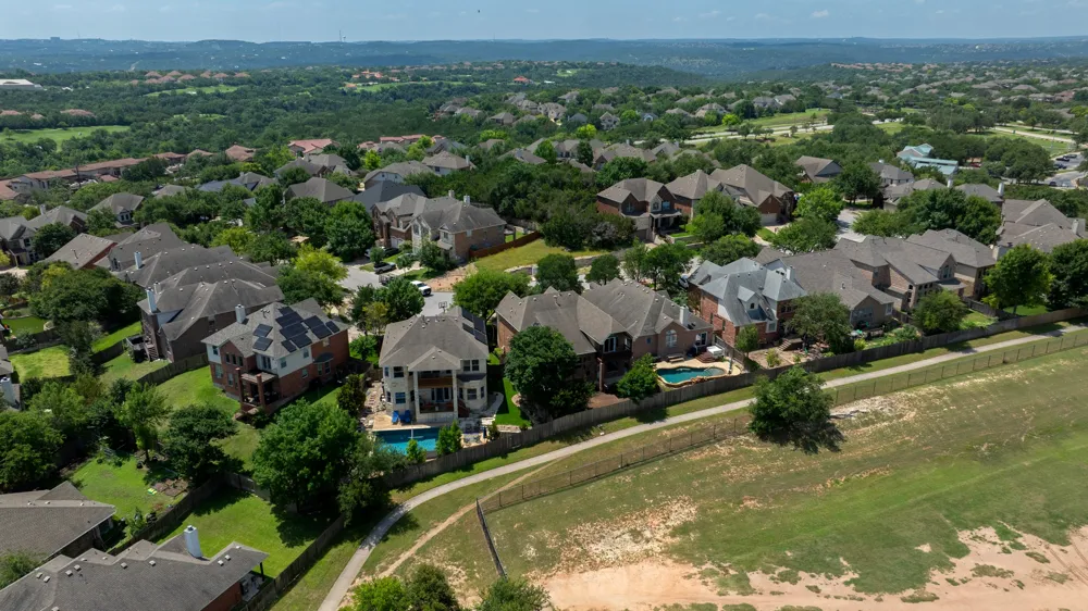 2301 Golden Gate Park Austin, TX 78732
