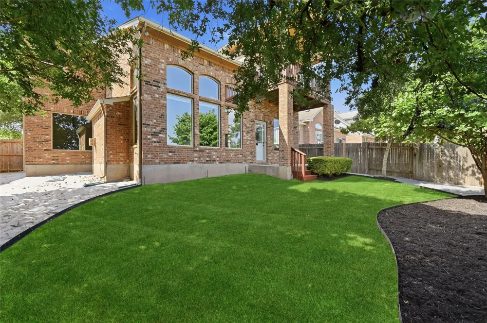 2301 Golden Gate Park Austin, TX 78732