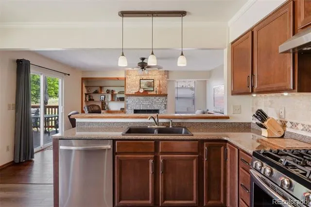 4842 S Bahama Way Aurora, CO 80015