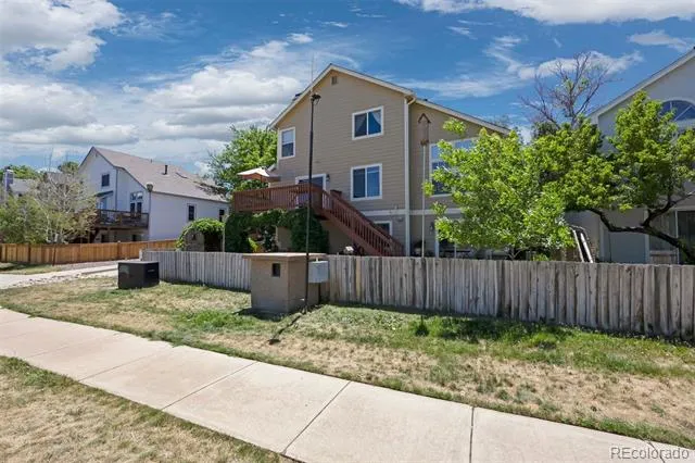 4842 S Bahama Way Aurora, CO 80015