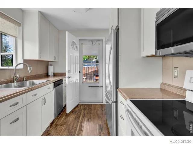 2515 Danbury Drive Longmont, CO 80503