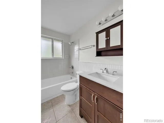 2515 Danbury Drive Longmont, CO 80503