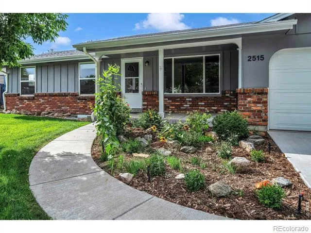 2515 Danbury Drive Longmont, CO 80503