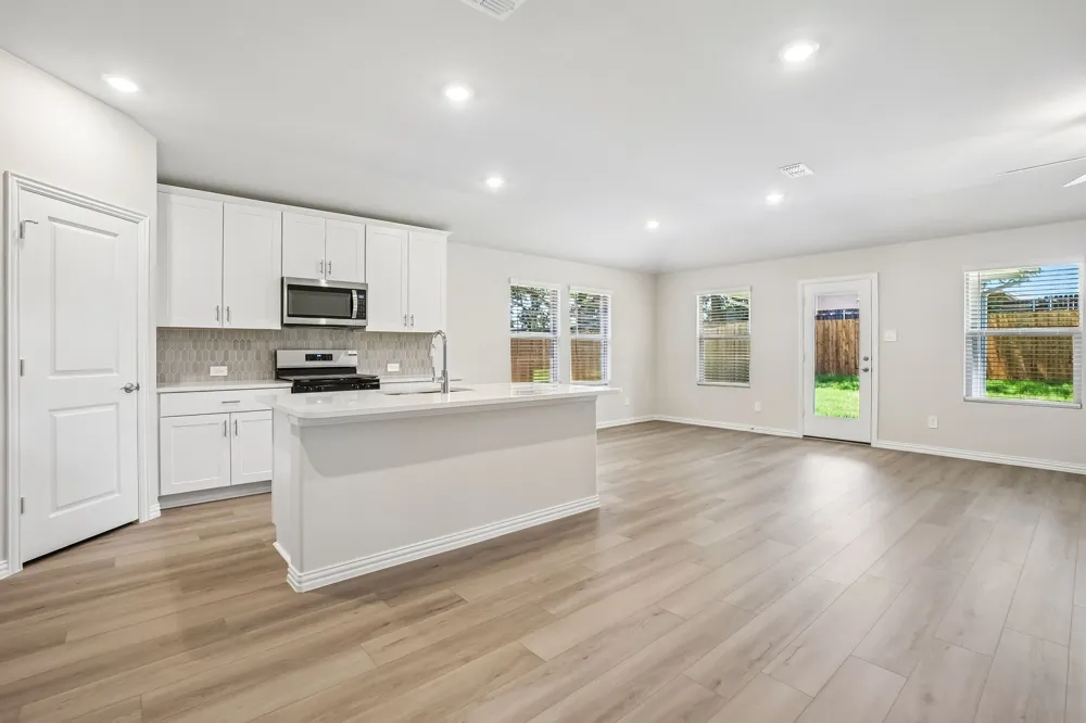 2604 Nicole Drive Denton, TX 76208