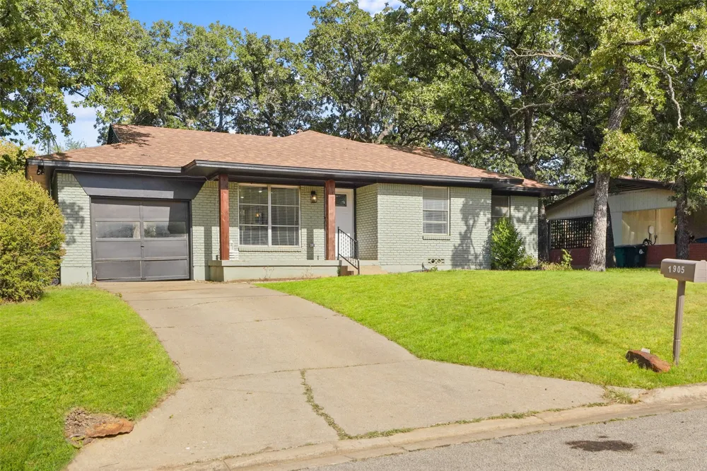 1905 Jacqueline Drive Denton, TX 76205