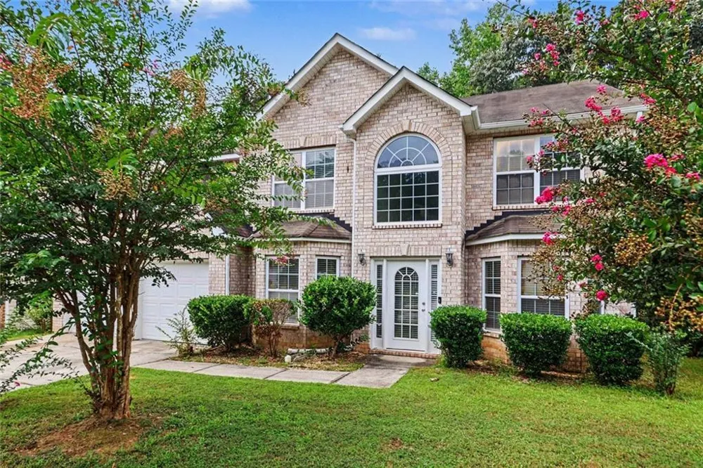 579 Ironstone Drive Fairburn, GA 30213