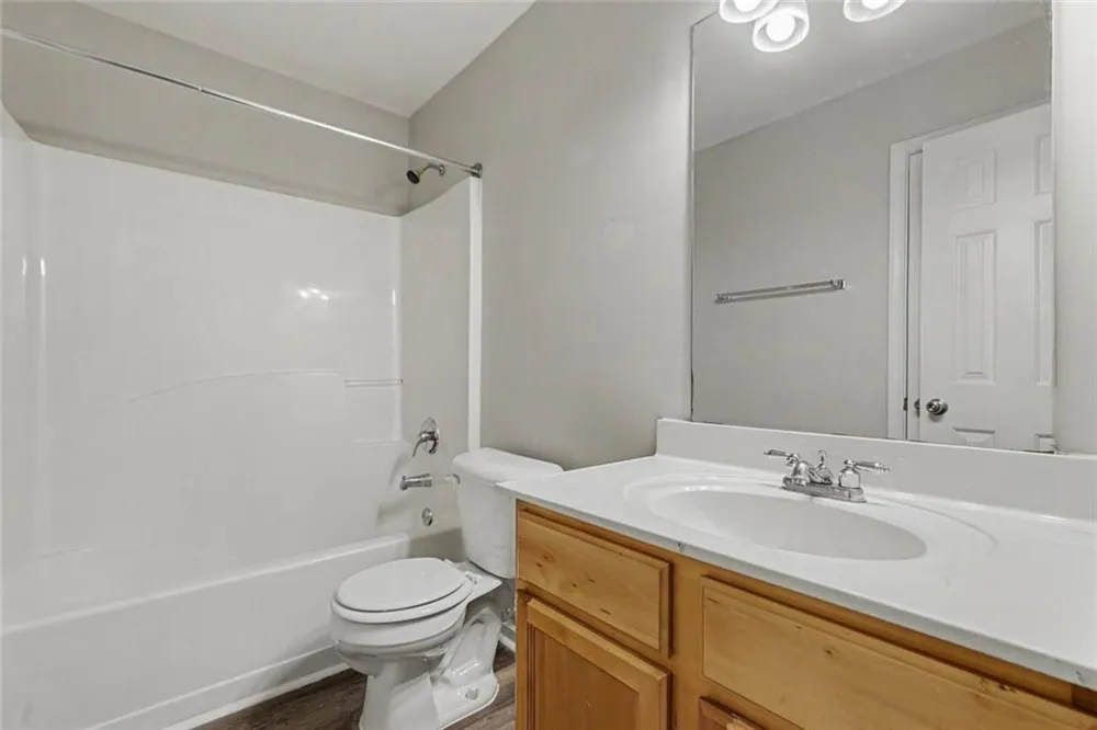 579 Ironstone Drive Fairburn, GA 30213