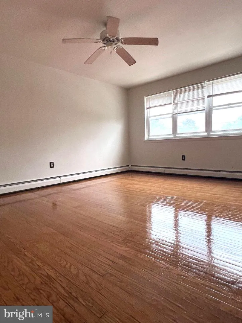 7913 FILLMORE STREET Philadelphia, PA 19111