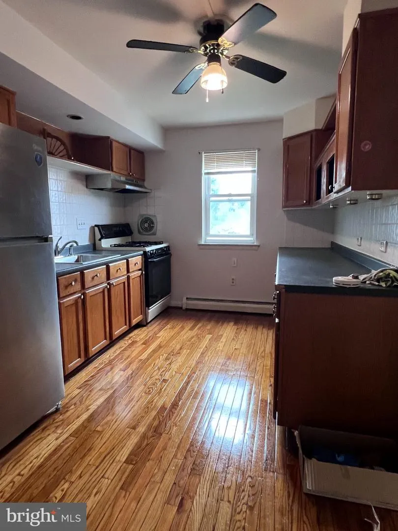 7913 FILLMORE STREET Philadelphia, PA 19111