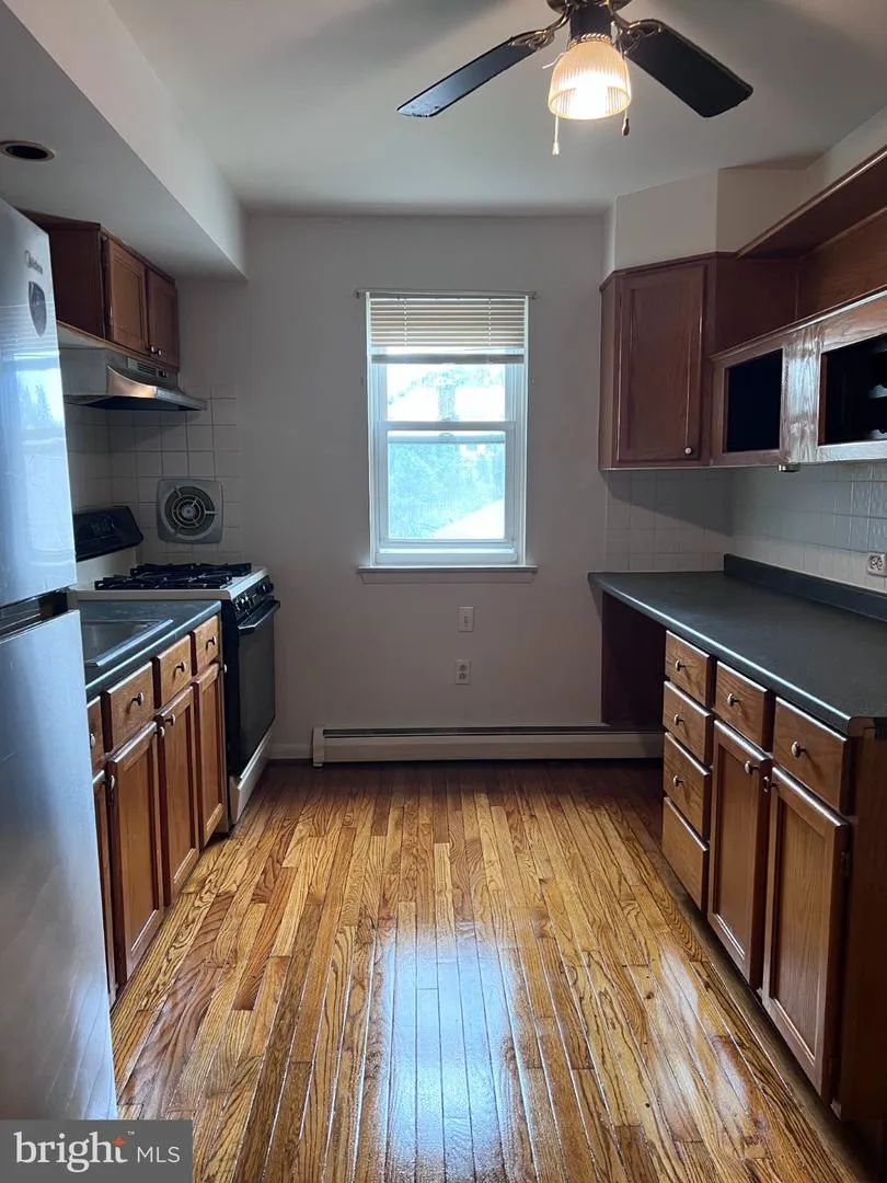 7913 FILLMORE STREET Philadelphia, PA 19111
