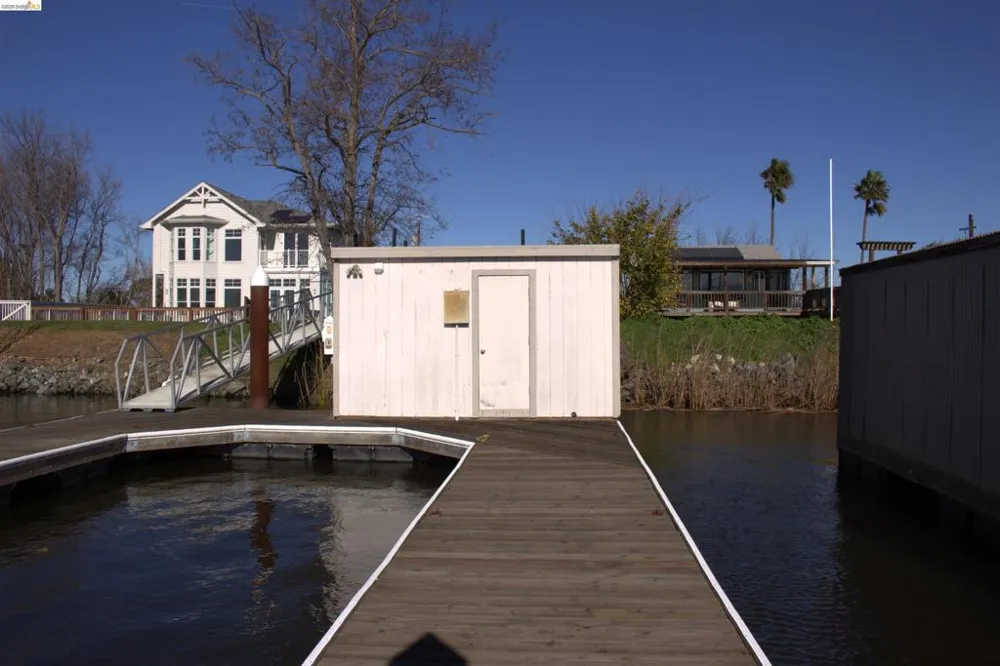 1370 Taylor Rd Bethel Island, CA 94511