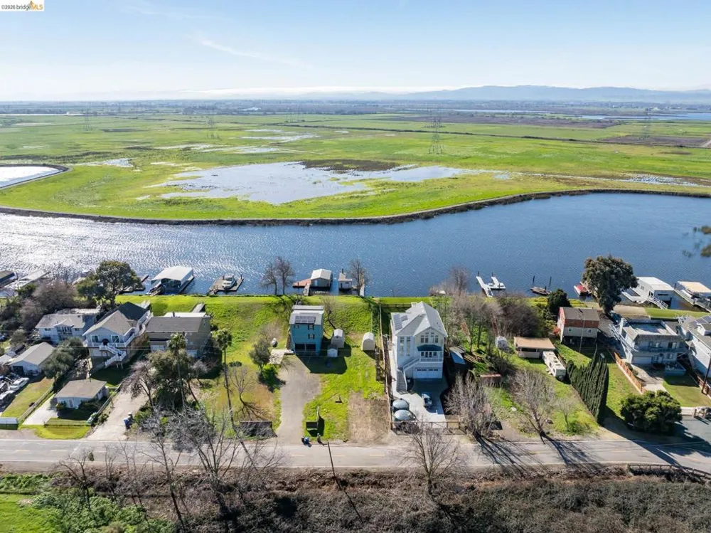 1370 Taylor Rd Bethel Island, CA 94511