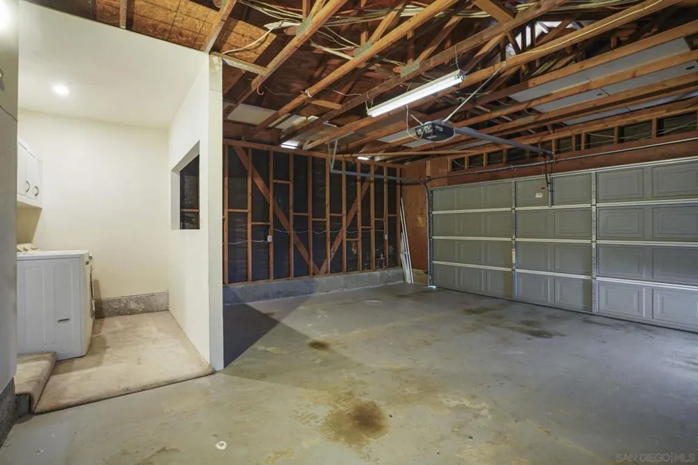 12895 Amaranth St San Diego, CA 92129