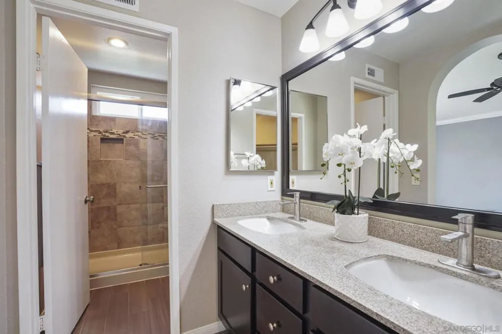 12895 Amaranth St San Diego, CA 92129