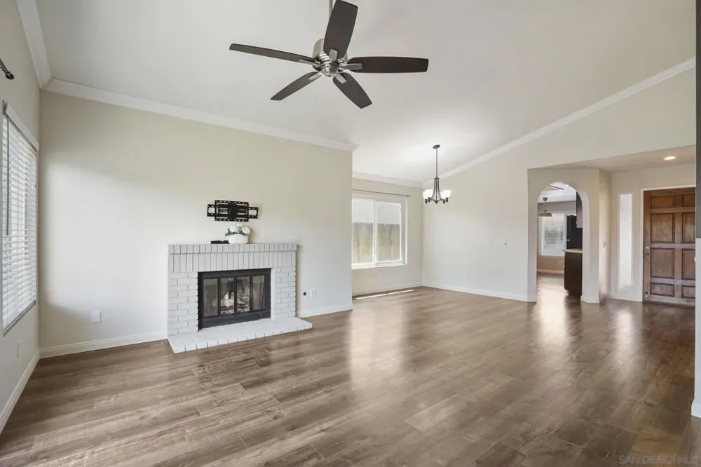 12895 Amaranth St San Diego, CA 92129