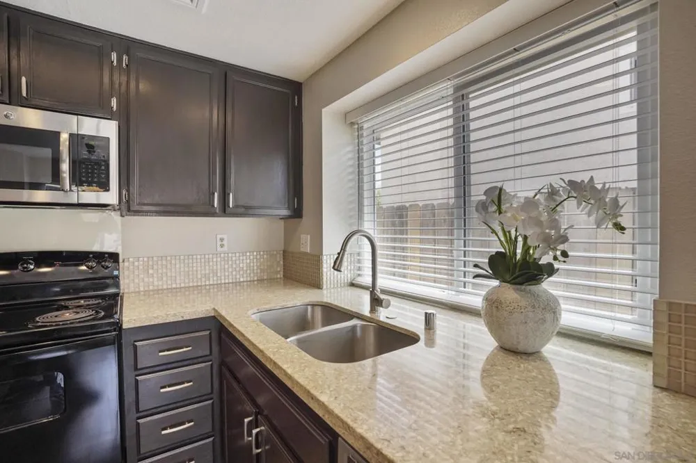 12895 Amaranth St San Diego, CA 92129