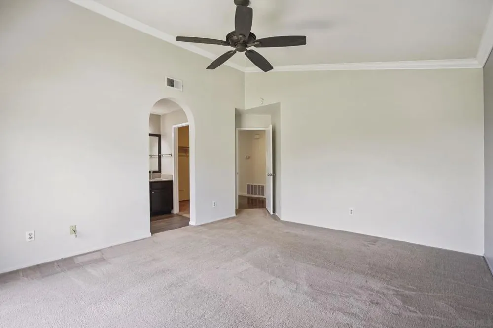 12895 Amaranth St San Diego, CA 92129