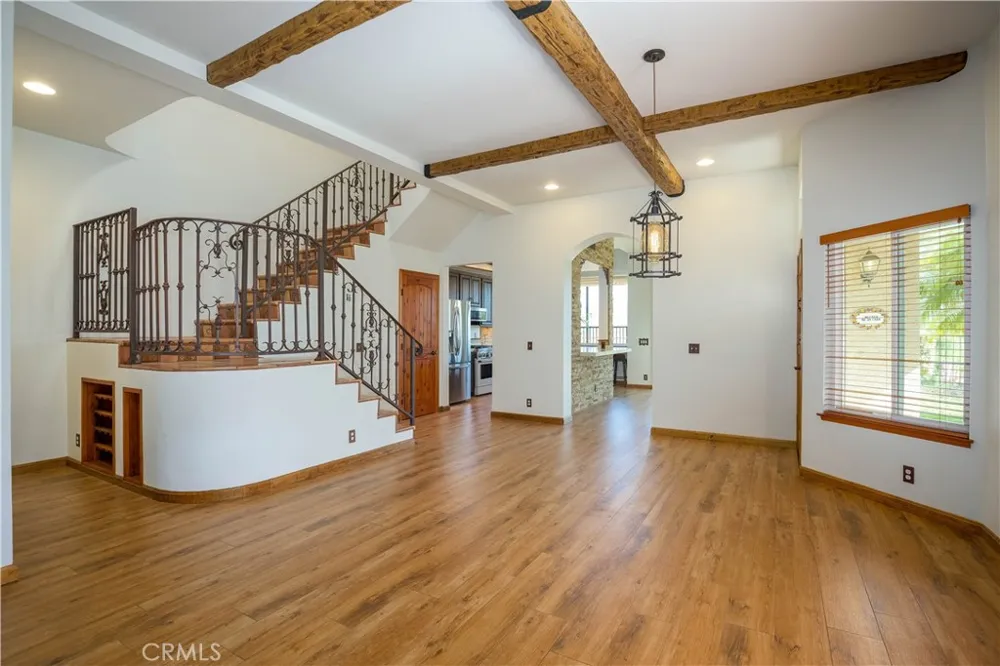 650 Ivywood Lane #E Simi Valley, CA 93065