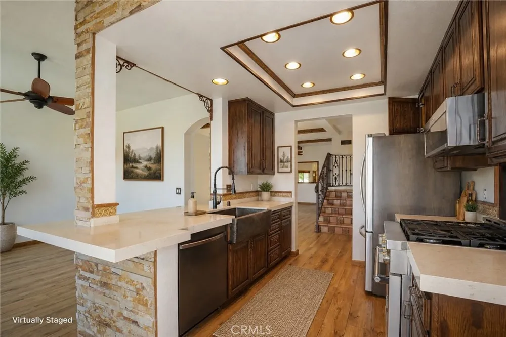 650 Ivywood Lane #E Simi Valley, CA 93065