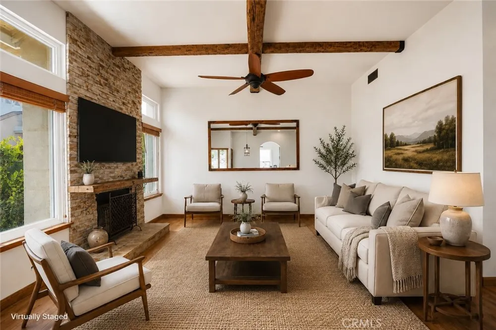 650 Ivywood Lane #E Simi Valley, CA 93065