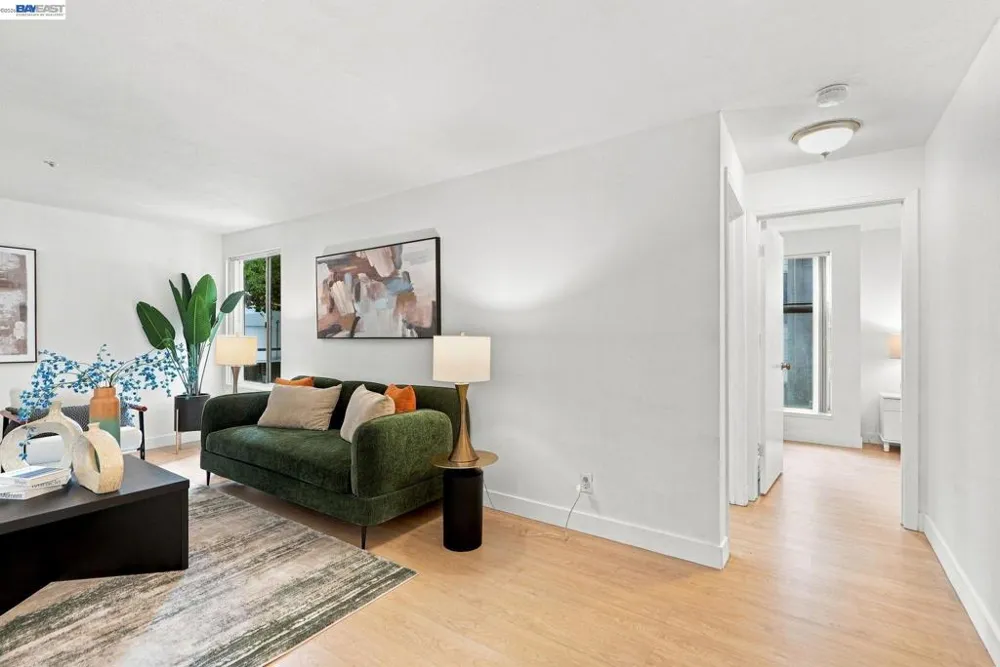 2901 Macarthur Blvd #103 Oakland, CA 94602