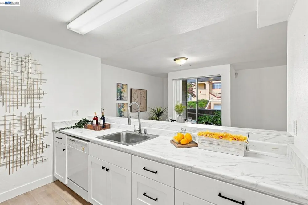 2901 Macarthur Blvd #103 Oakland, CA 94602