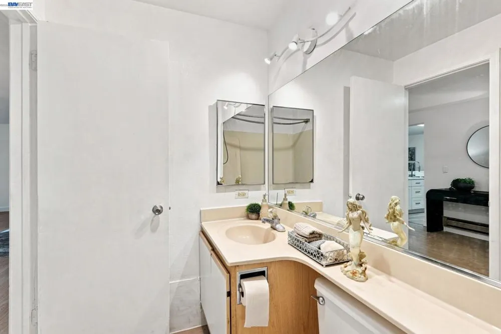 2901 Macarthur Blvd #103 Oakland, CA 94602