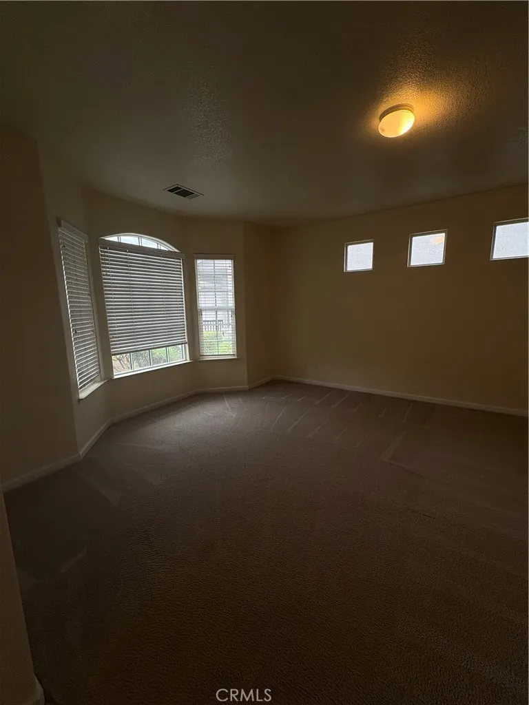 1495 Davenport Merced, CA 95340