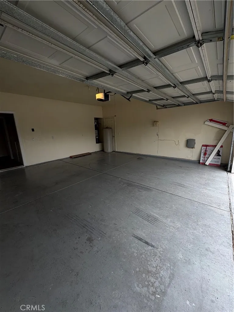 1495 Davenport Merced, CA 95340