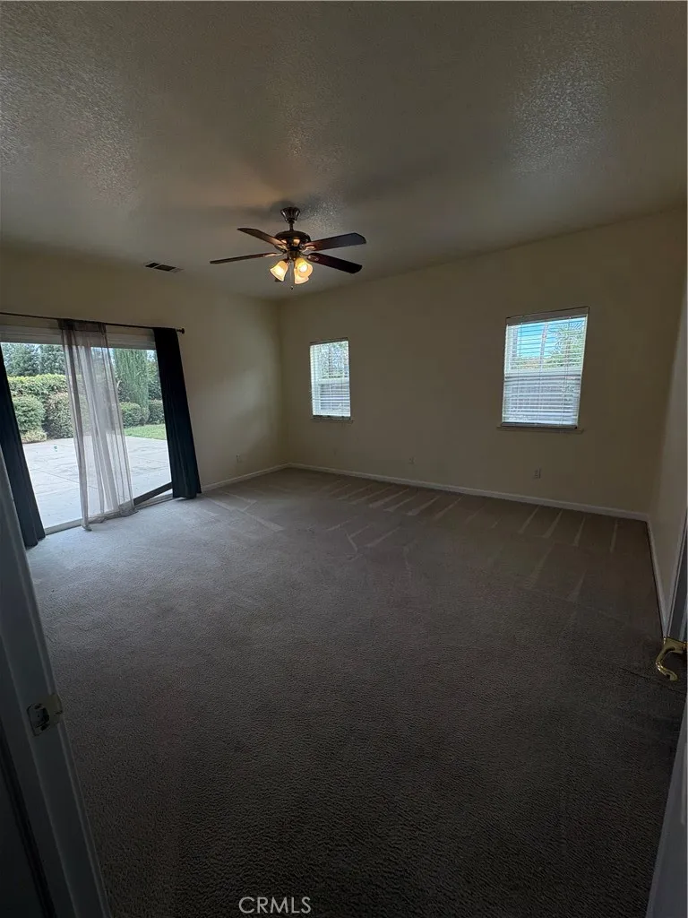 1495 Davenport Merced, CA 95340
