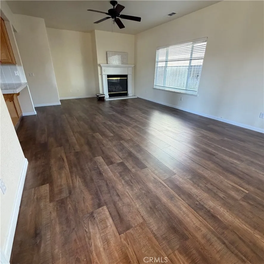 1495 Davenport Merced, CA 95340