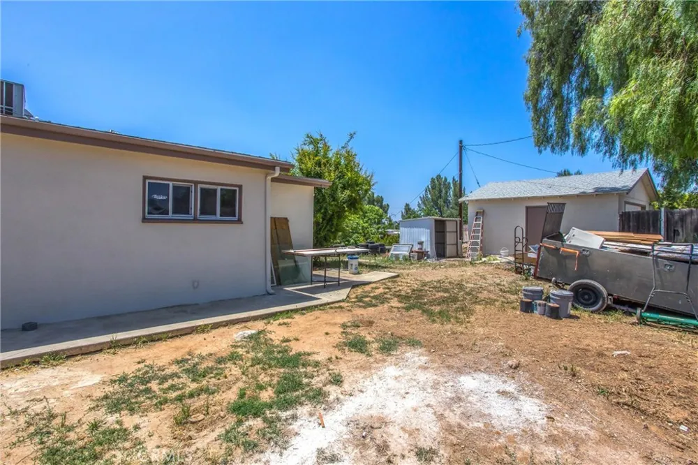 12190 Gladys Yucaipa, CA 92399