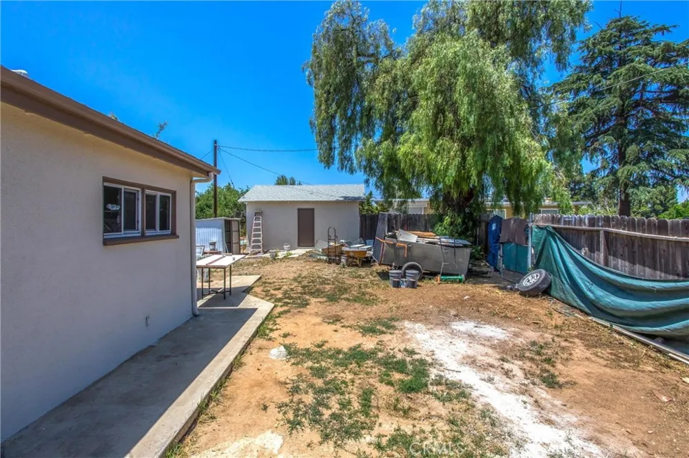 12190 Gladys Yucaipa, CA 92399